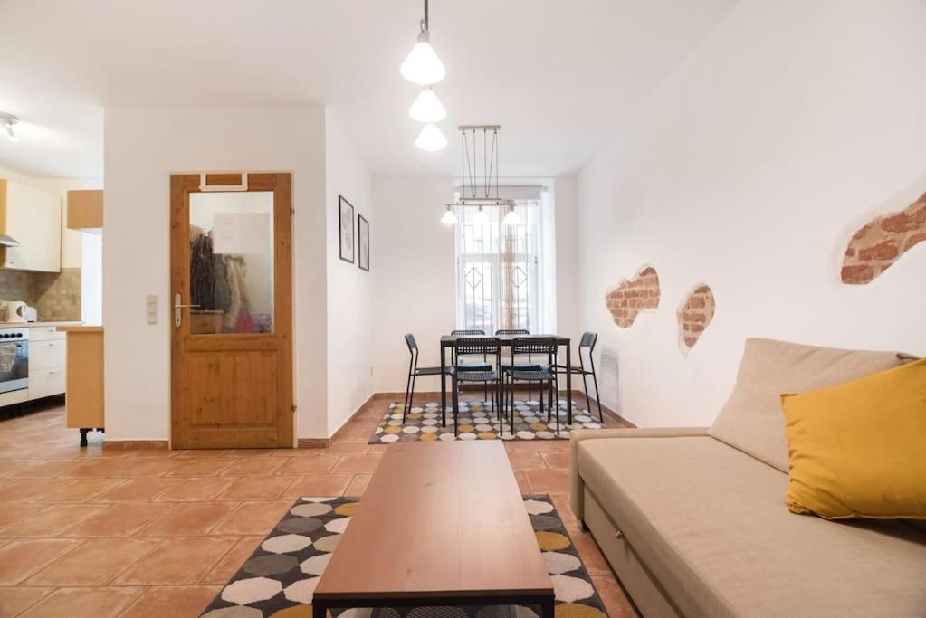 Spacious Central Apartment Vienna Exterior photo